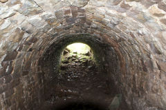 
Hills Tramroad to Llanfoist, Tramroad tunnel from East, June 2009